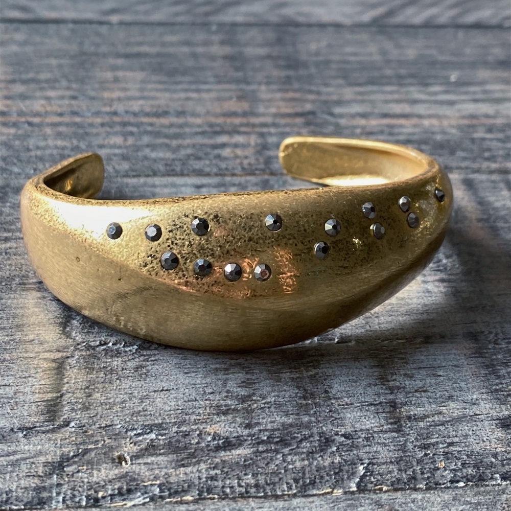 NEW Brushed Gold & Gunmetal Black Crystal Cuff Bracelet - Picture 3 of 8